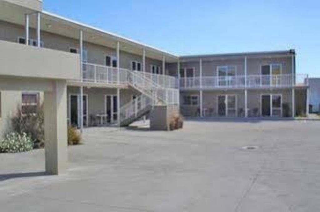 Hawera Central Motor Lodge Exterior photo